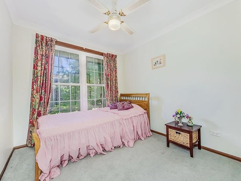 76 Northbrook Street, Sinnamon Park QLD 4073