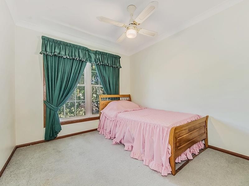 76 Northbrook Street, Sinnamon Park QLD 4073