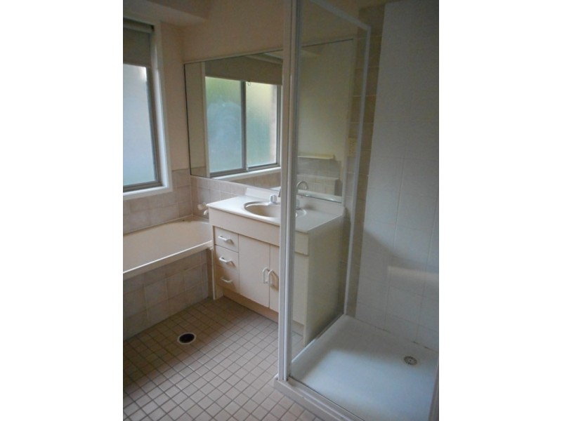 Sinnamon Park QLD 4073