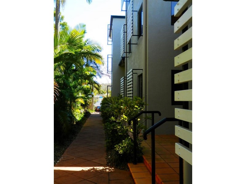 4/110 Indooroopilly Road, Taringa QLD 4068