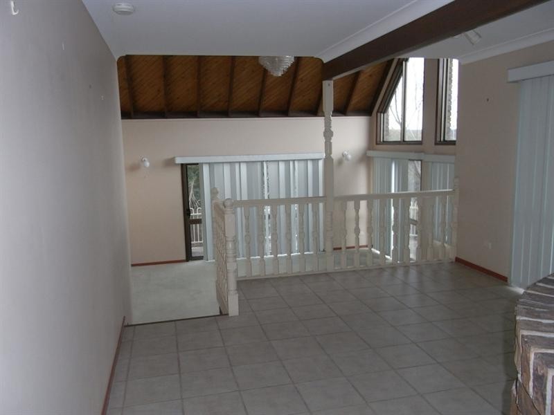 Jindalee QLD 4074