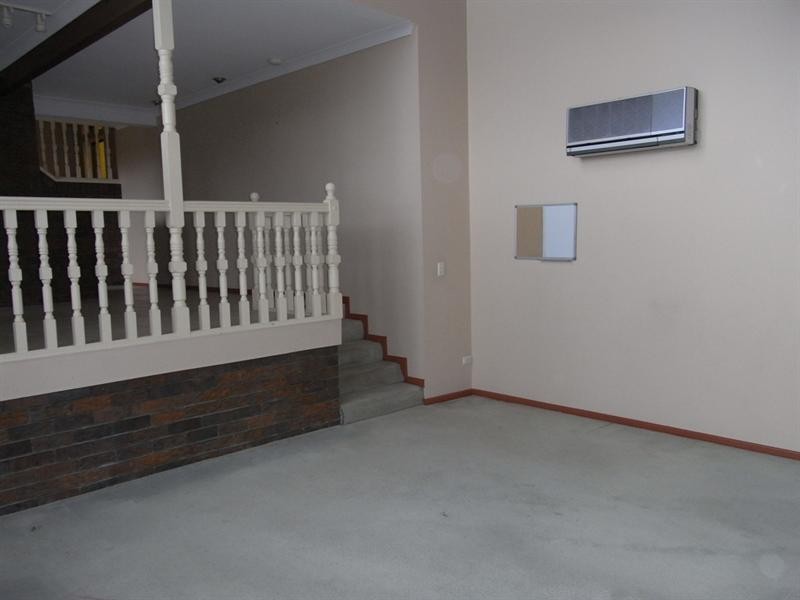 Jindalee QLD 4074