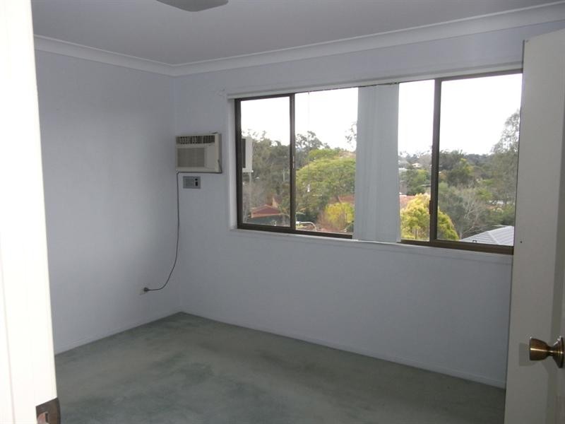 Jindalee QLD 4074