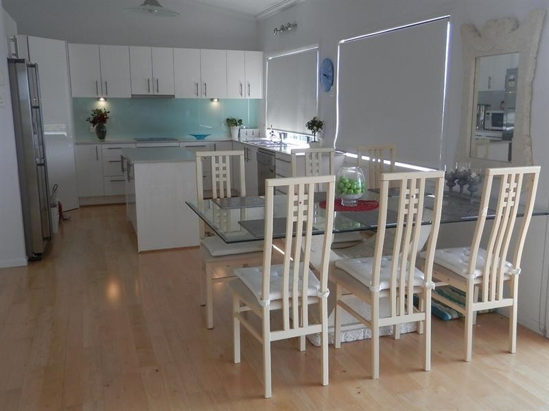 19 Casuarina Street, Seventeen Mile Rocks QLD 4073