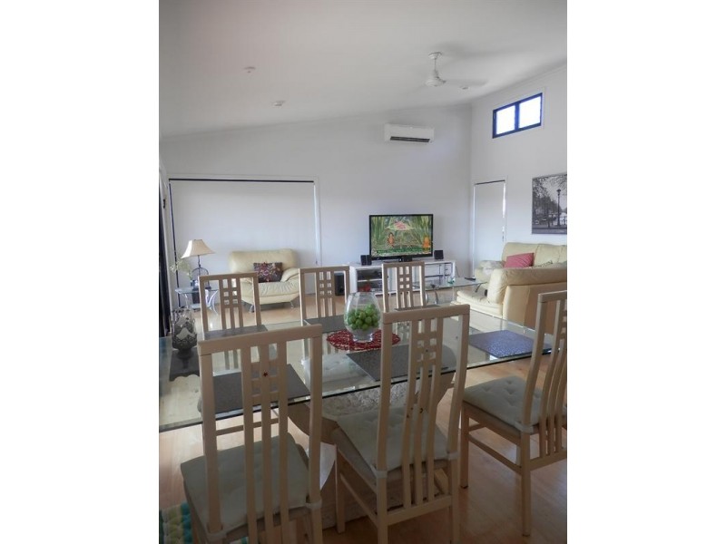 19 Casuarina Street, Seventeen Mile Rocks QLD 4073