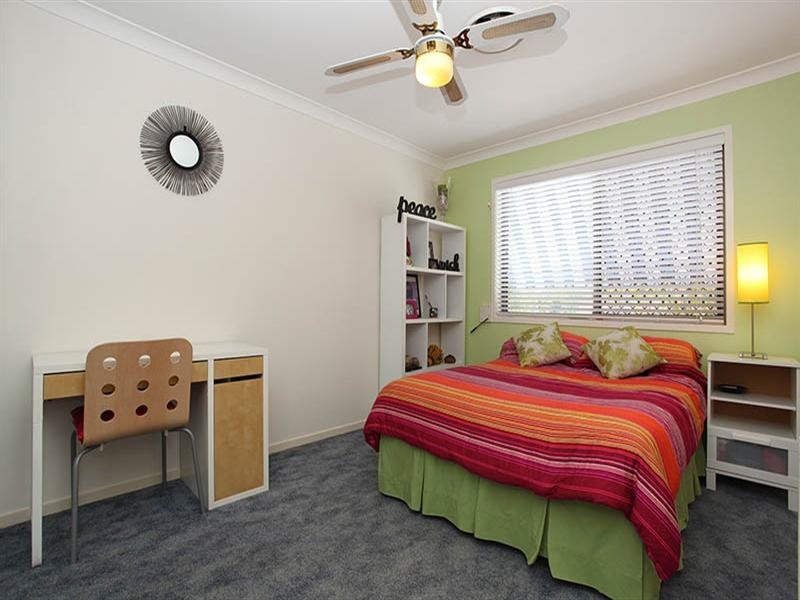 18 Clutha Street, Westlake QLD 4074