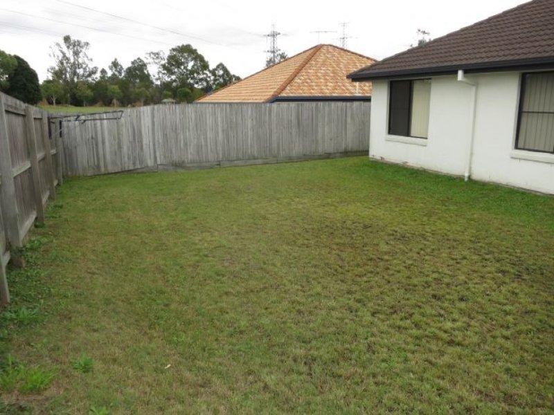 10 Bensley Place, Riverhills QLD 4074