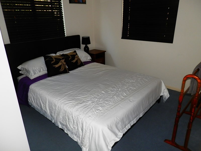Taringa QLD 4068