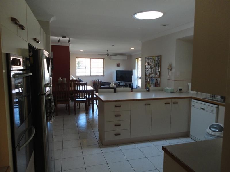 7 Lynton Street, Middle Park QLD 4074