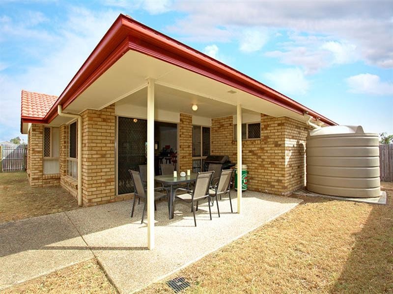 8 Eloise Place, Sumner QLD 4074