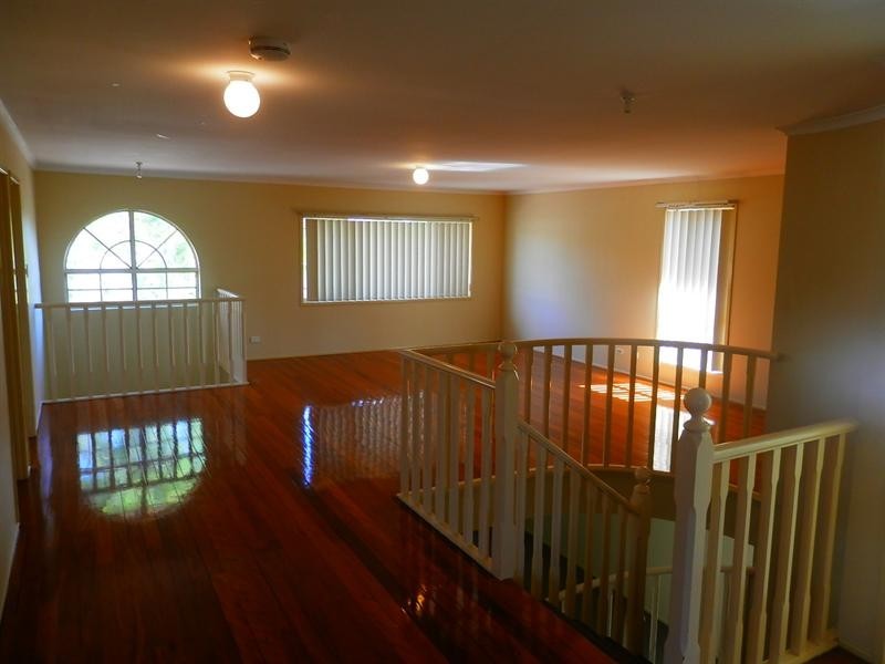 12 Edward Place, Sinnamon Park QLD 4073