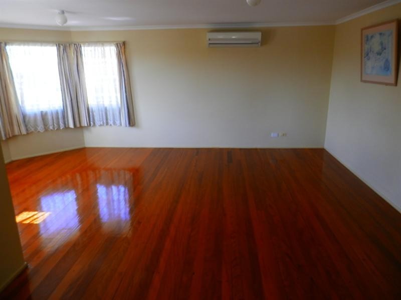 12 Edward Place, Sinnamon Park QLD 4073