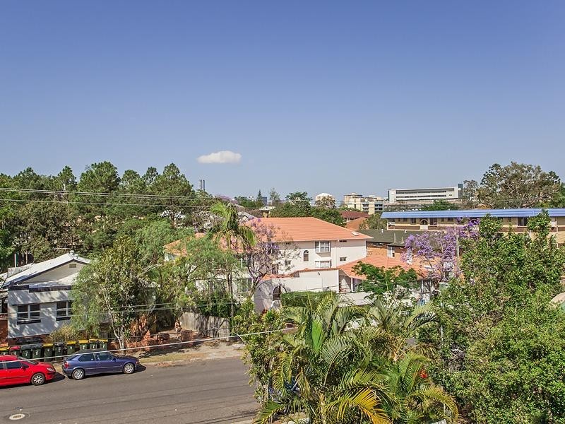 3/34 Park Avenue, Toowong QLD 4066