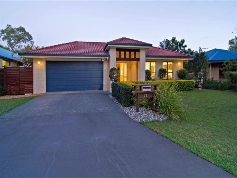 Seventeen Mile Rocks QLD 4073