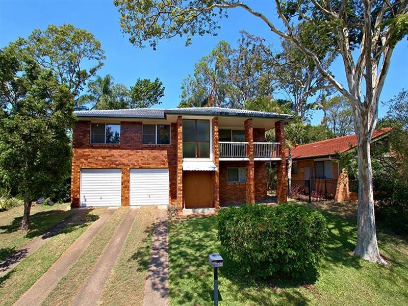 16 Woggle Street, Jamboree Heights QLD 4074