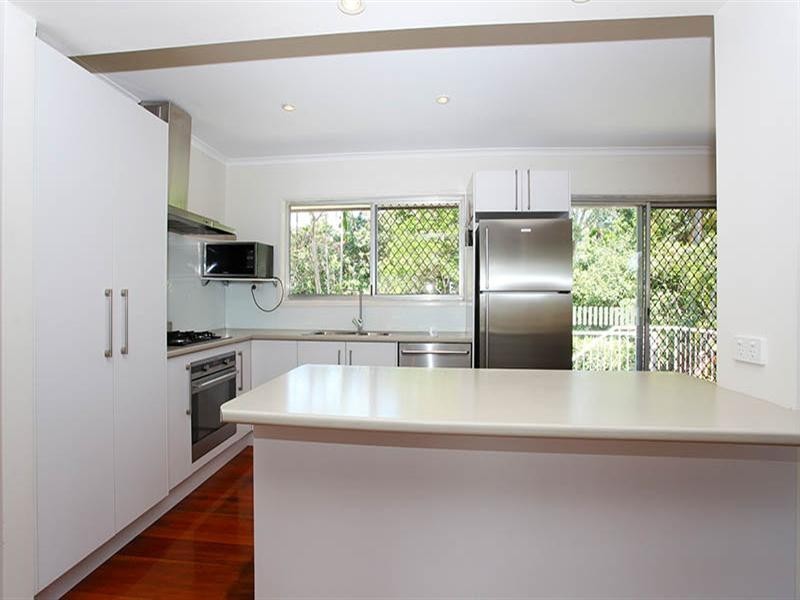 16 Woggle Street, Jamboree Heights QLD 4074