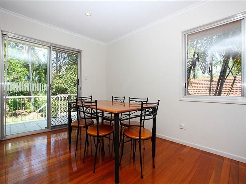 16 Woggle Street, Jamboree Heights QLD 4074