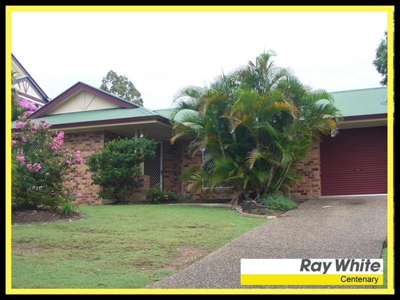 31 Bishop Street, Forest Lake QLD 4078