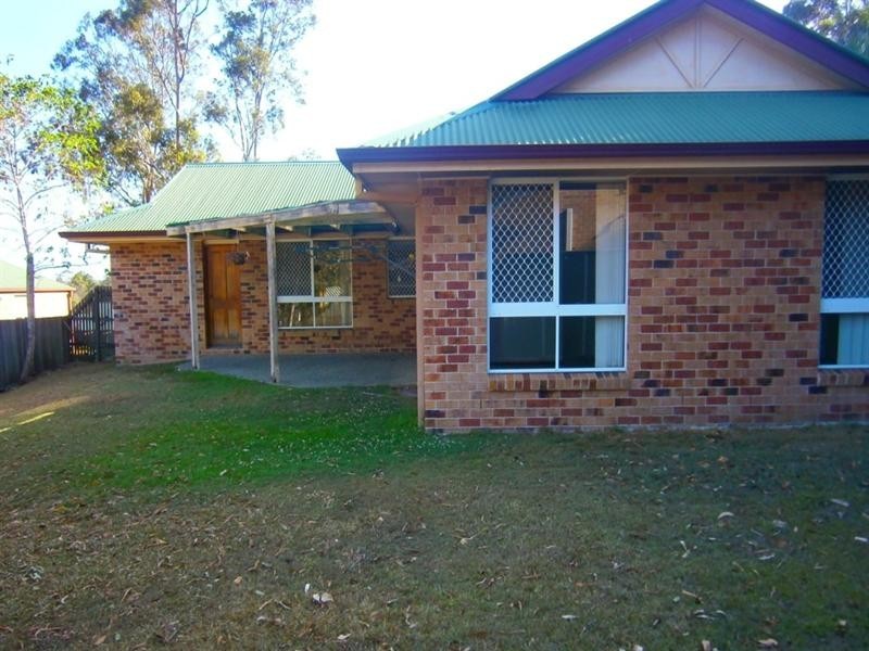 31 Bishop Street, Forest Lake QLD 4078