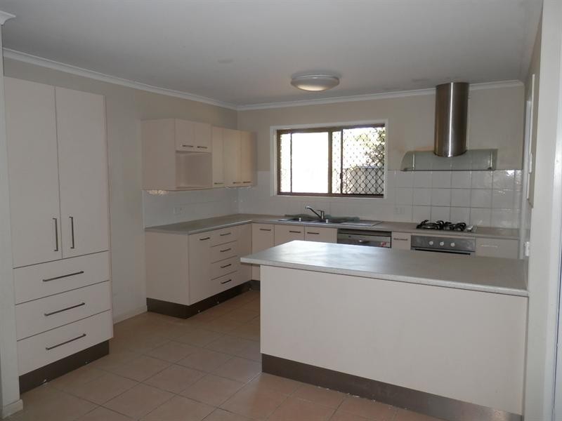 345 Horizon Drive, Riverhills QLD 4074