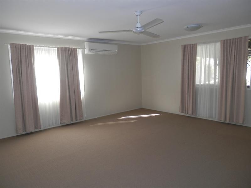 345 Horizon Drive, Riverhills QLD 4074