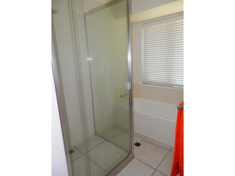 Sinnamon Park QLD 4073