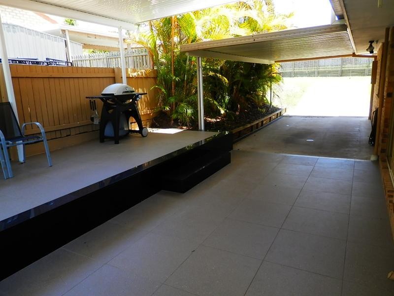 Sinnamon Park QLD 4073