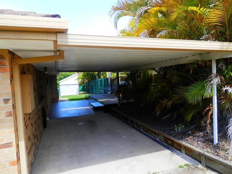 Sinnamon Park QLD 4073