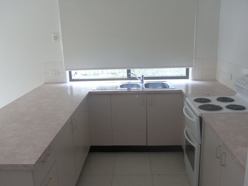 35 Dove Tree Crescent, Sinnamon Park QLD 4073