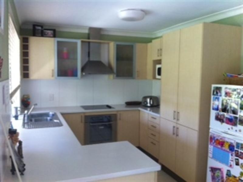 108 Oldfield Road, Sinnamon Park QLD 4073