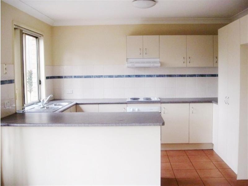 26 Chelsea Place, Forest Lake QLD 4078