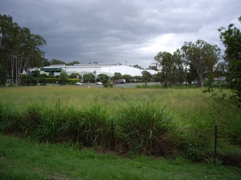 Oxley QLD 4075