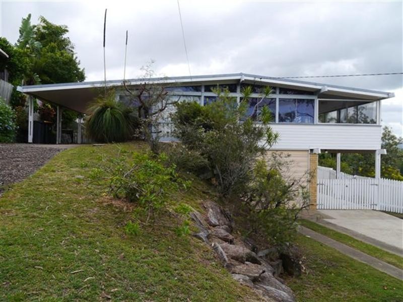 Jindalee QLD 4074