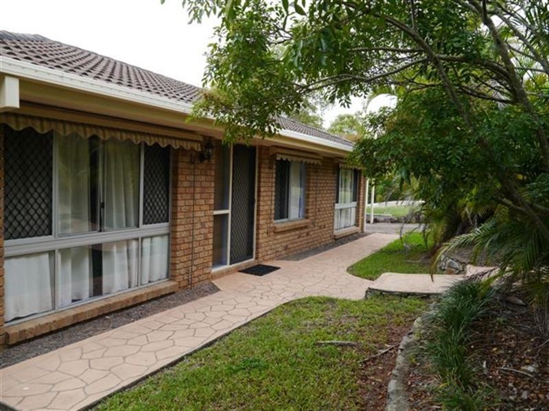 5 O’Reilly Street, Sinnamon Park QLD 4073