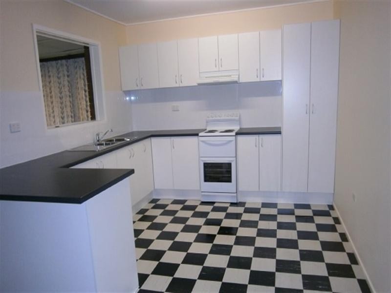 47 Brownie Street, Jamboree Heights QLD 4074