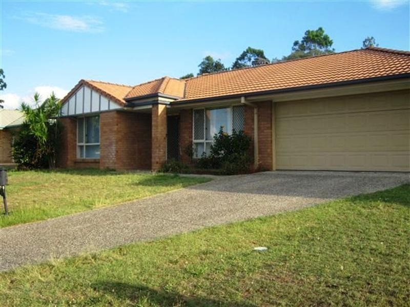 62 Central Street, Forest Lake QLD 4078