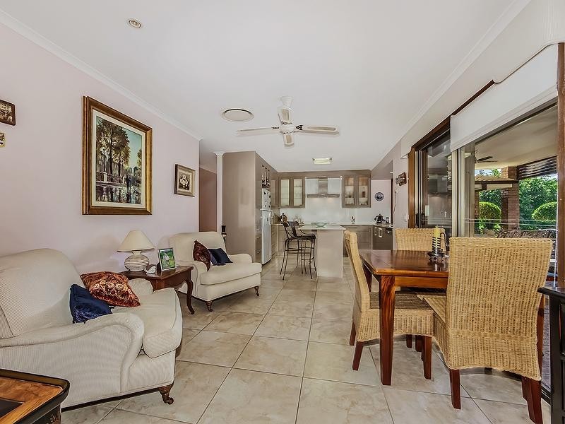 14 St Amand Street, Sinnamon Park QLD 4073