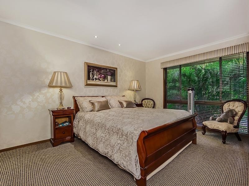 14 St Amand Street, Sinnamon Park QLD 4073