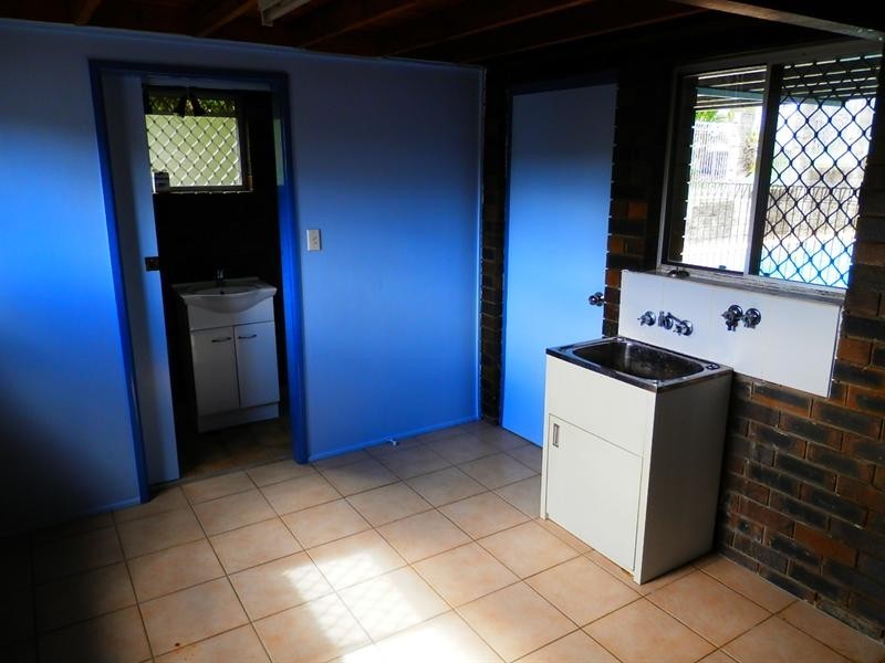 Seventeen Mile Rocks QLD 4073