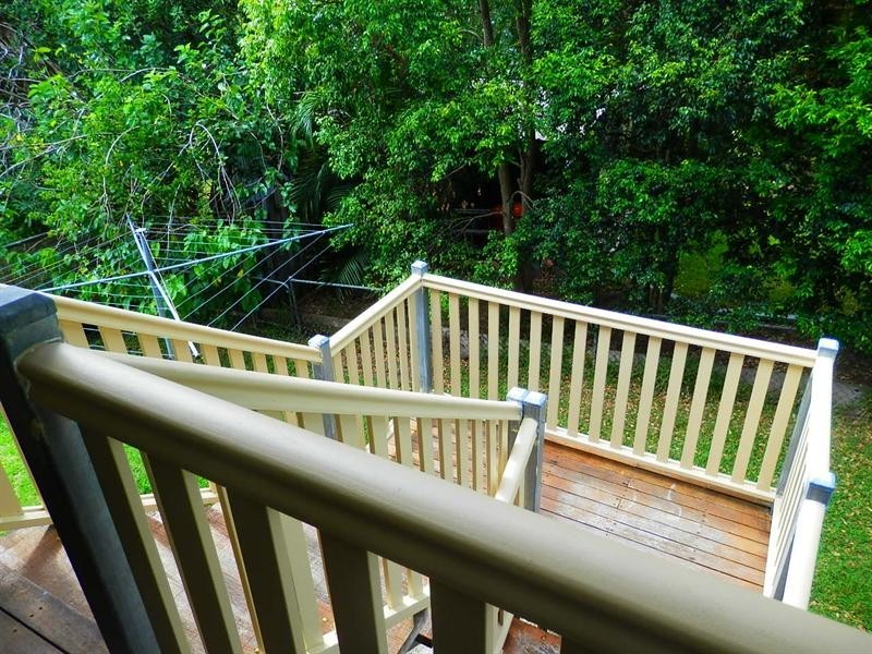 Seventeen Mile Rocks QLD 4073