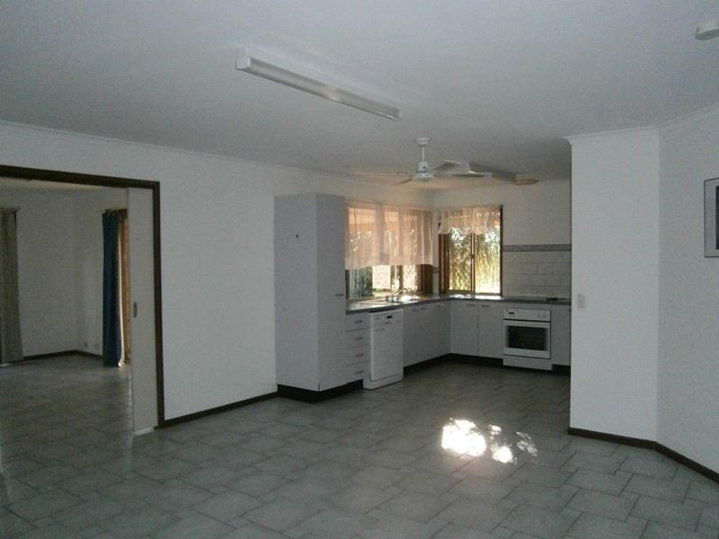 Sinnamon Park QLD 4073