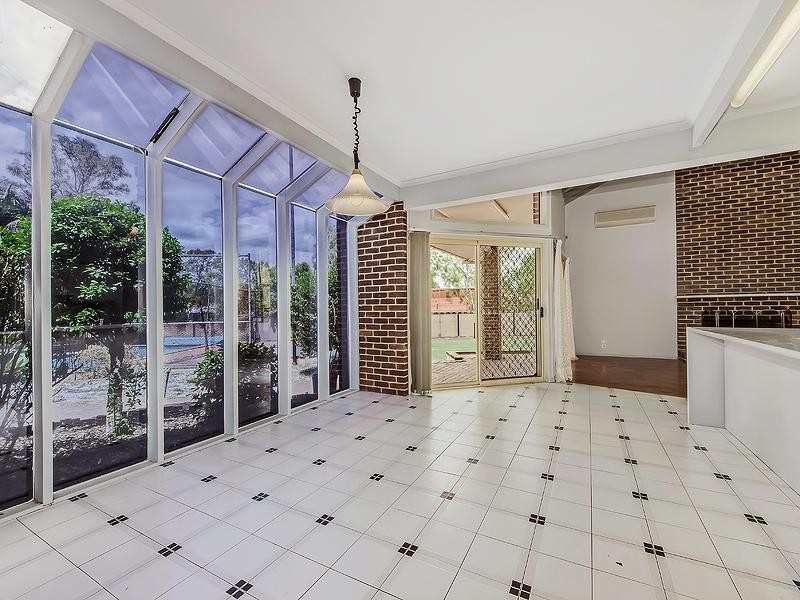 Mount Ommaney QLD 4074