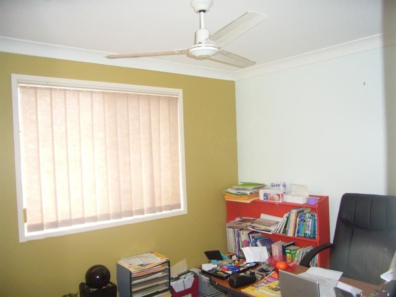 1 Glider Close, Doolandella QLD 4077