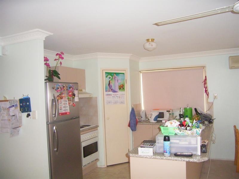 1 Glider Close, Doolandella QLD 4077