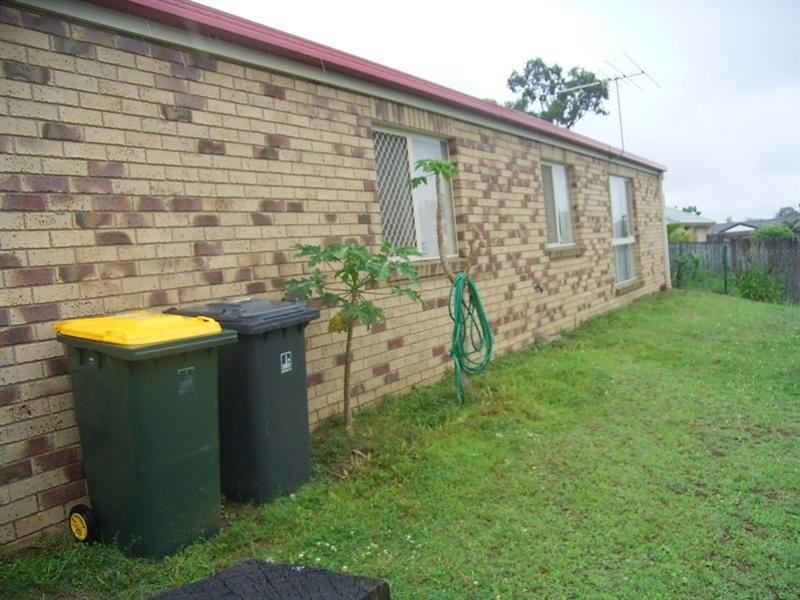 1 Glider Close, Doolandella QLD 4077