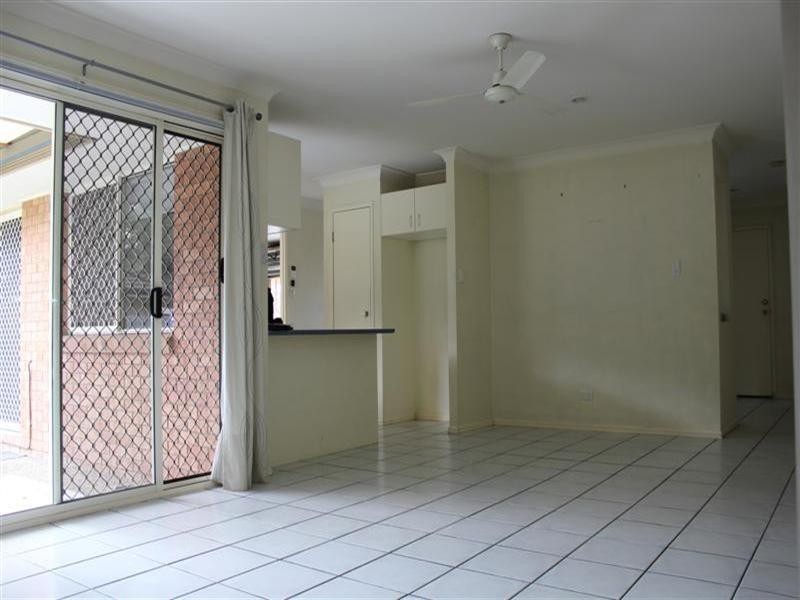 62 Central Street, Forest Lake QLD 4078