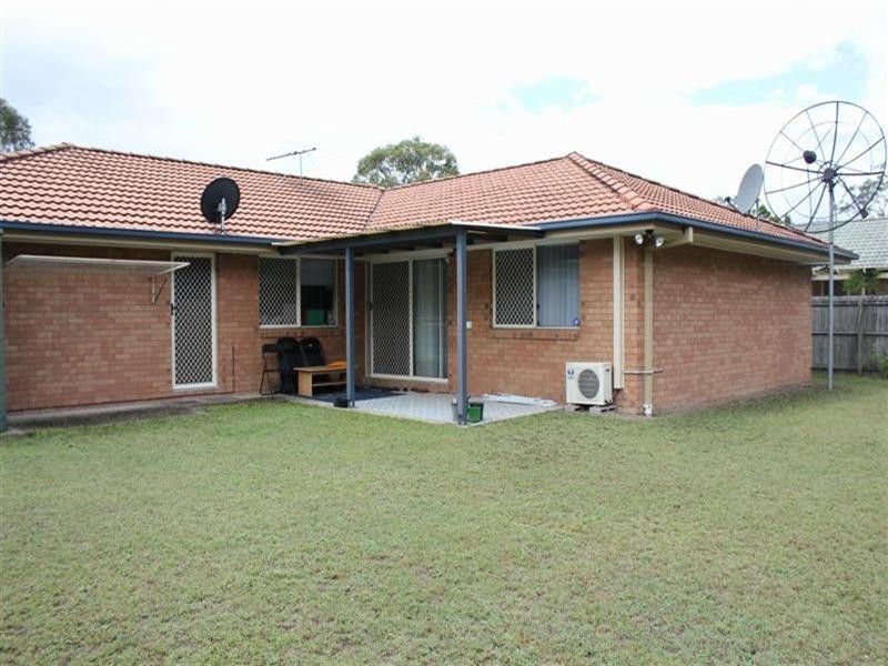 62 Central Street, Forest Lake QLD 4078