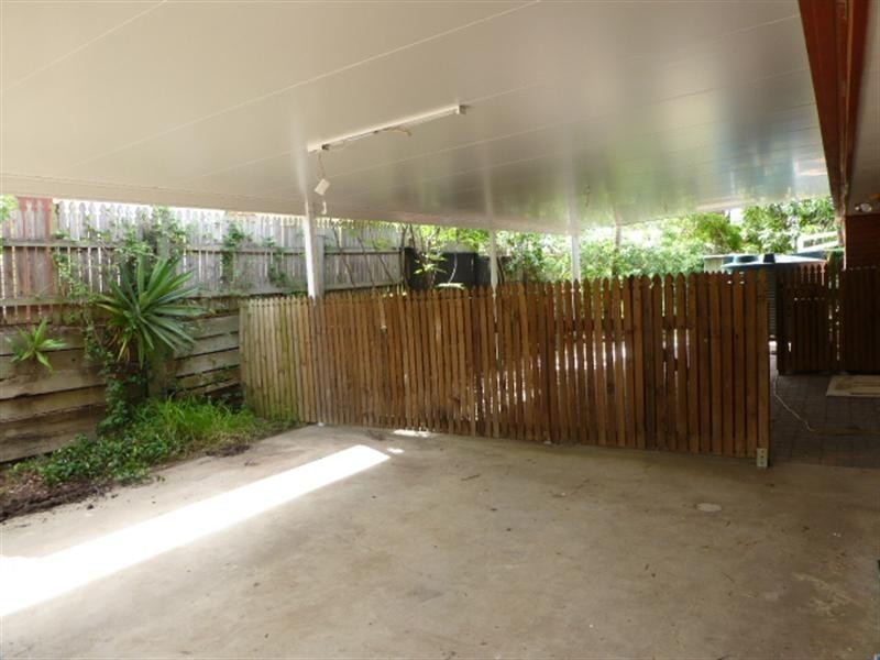 Sinnamon Park QLD 4073