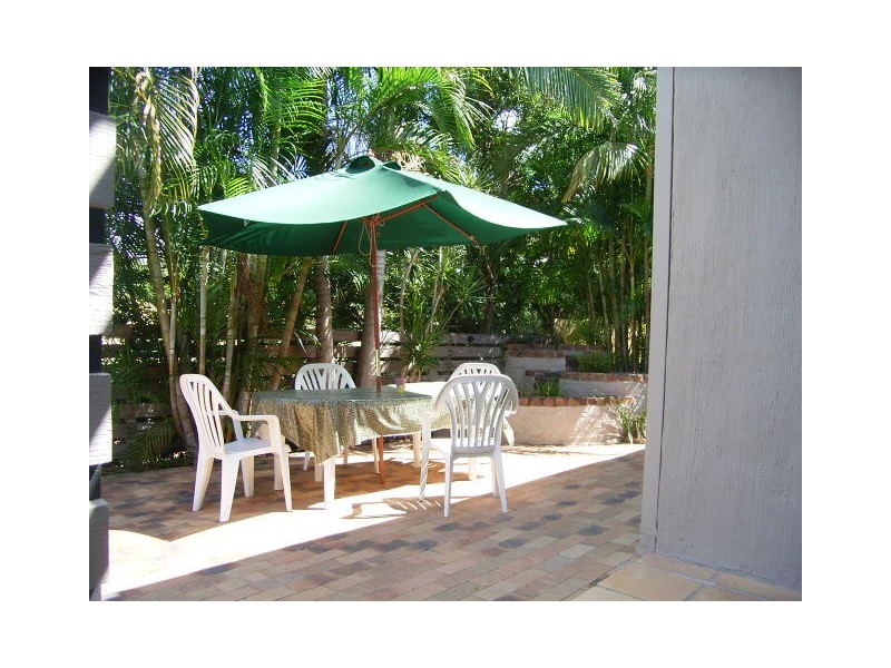 Mount Ommaney QLD 4074