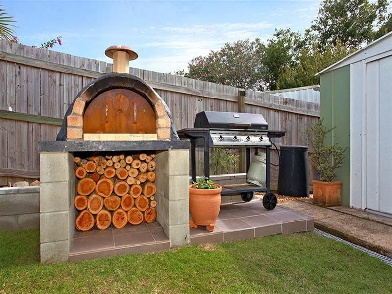 33 Glen Ross, Sinnamon Park QLD 4073